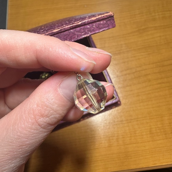 Vintage Faceted Crystal Glass Iridescent Earrings - Picture 3 of 7